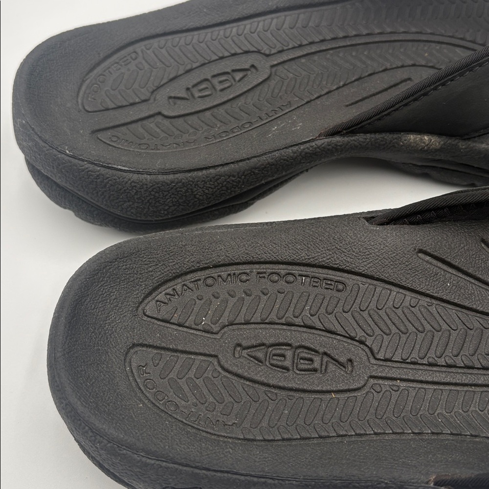 KEEN Waimea Flip Flop Sandals Black Comfort Thong Women’s Size 7 - Picture 9 of 11